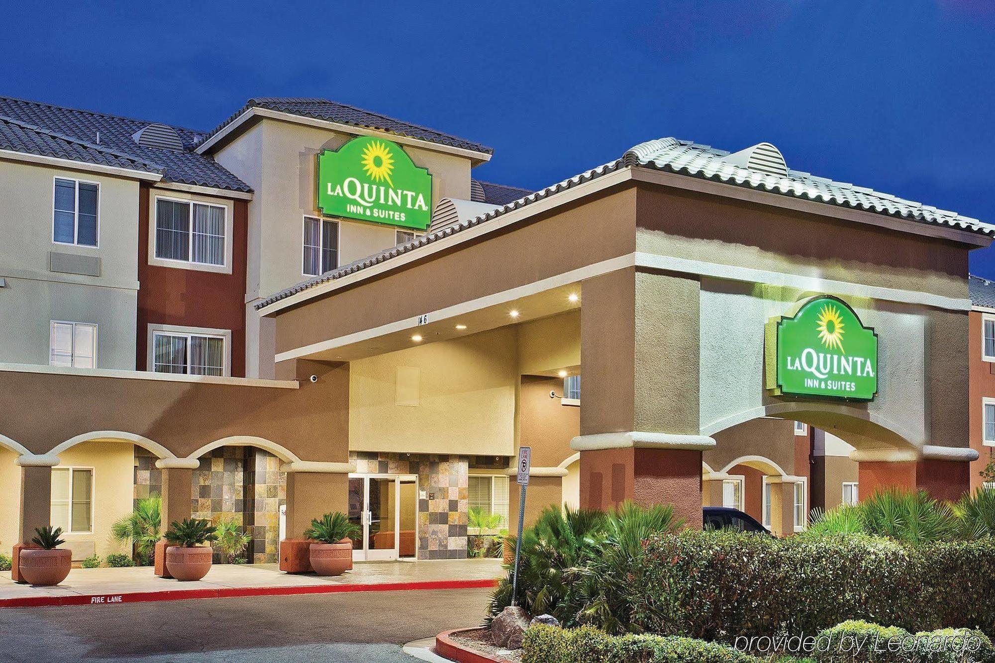 La Quinta By Wyndham Las Vegas Redrock/Summerlin Exterior photo